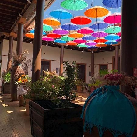 Hotel Villa De Flores Uruapan  Eksteriør billede