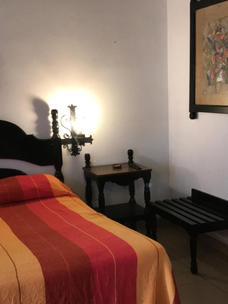 Hotel Villa De Flores Uruapan  Eksteriør billede