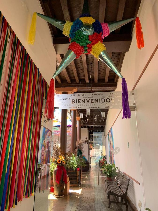 Hotel Villa De Flores Uruapan  Eksteriør billede