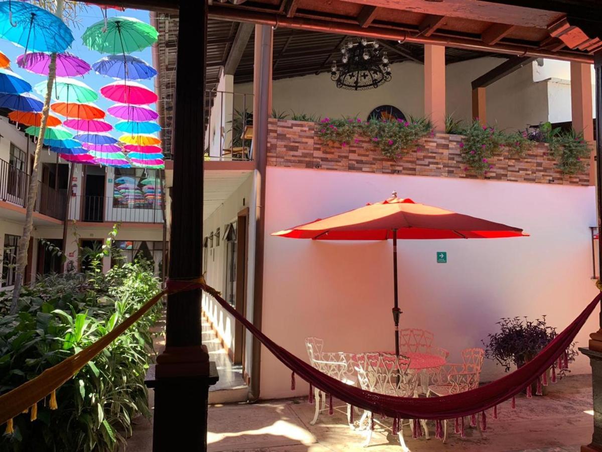 Hotel Villa De Flores Uruapan  Eksteriør billede